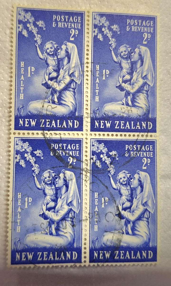 New Zealand 1949 Health Issue Block of 4 Used 2d stamps