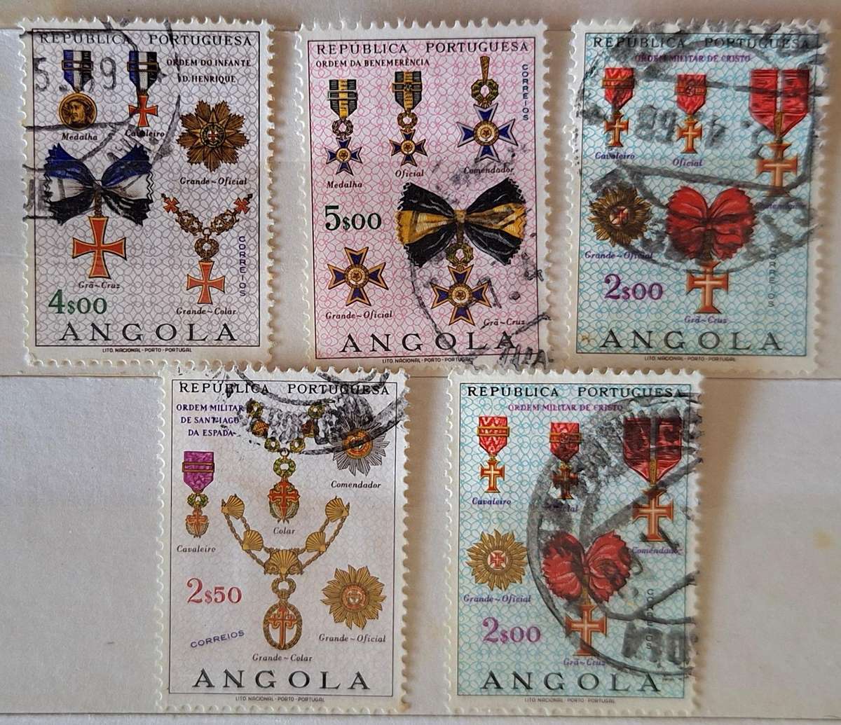 Angola 1967 Medals 5 Used Hinged stamps