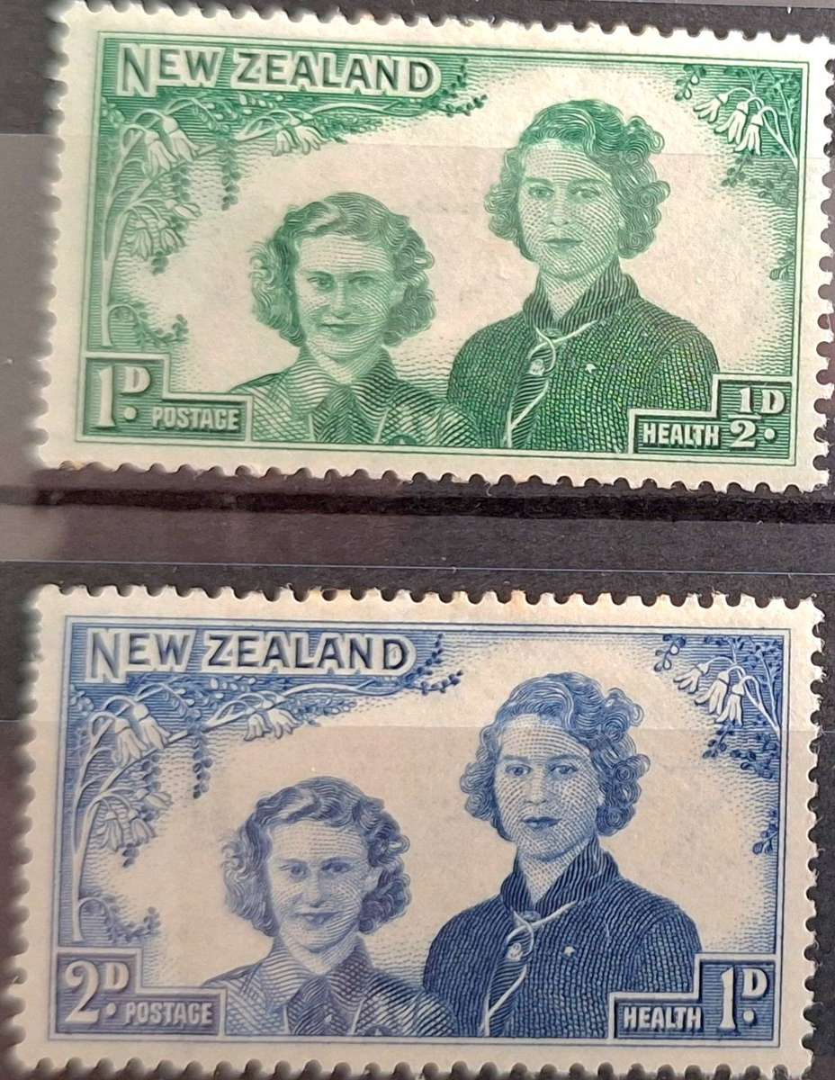New Zealand 1944 Health Issue Set of 2 Unused Hinged stamps
