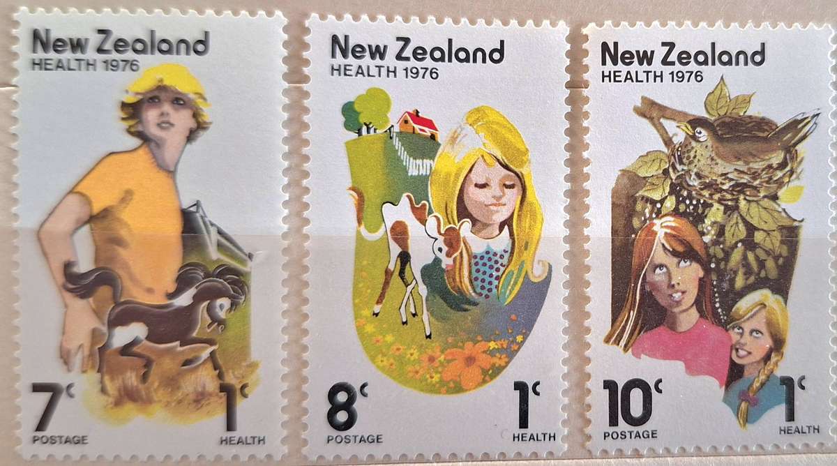 New Zealand 1976 Health Issue Set of 3 Mint stamps