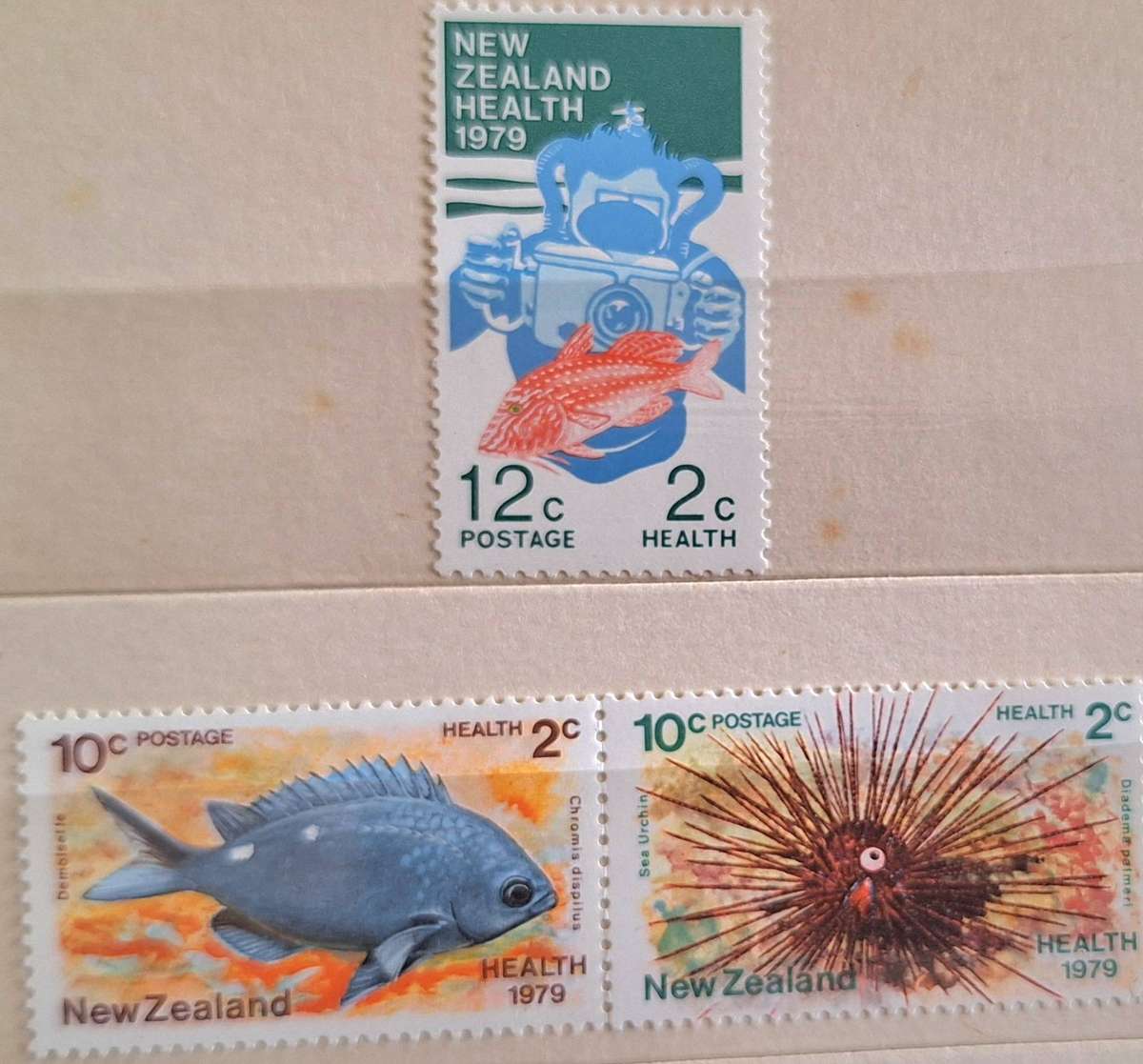 New Zealand 1979 Health Issue Set of 3 Mint Joined Pair and Single stamp