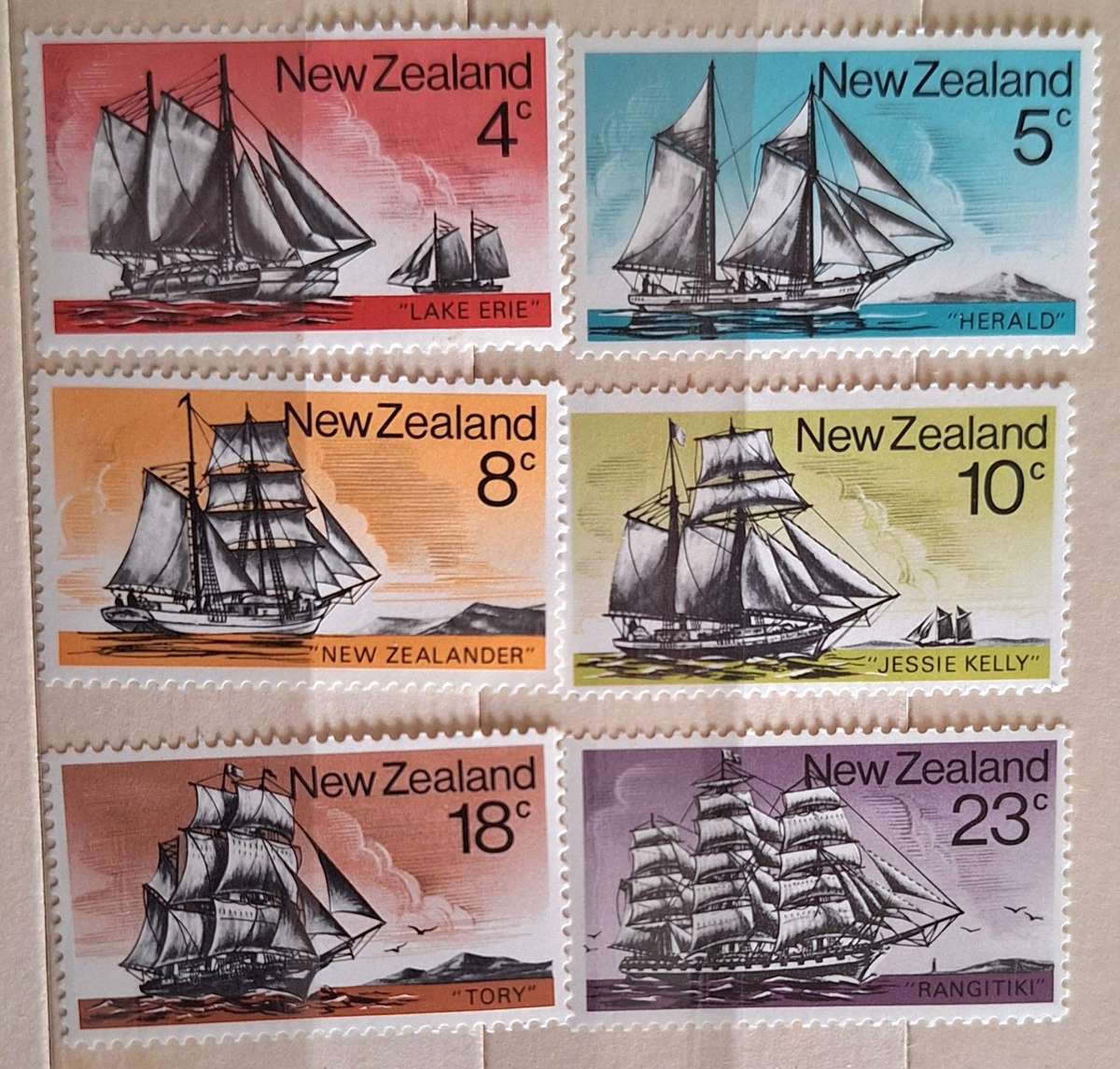 New Zealand 1975 Sailing Ships Set of 6 Mint stamps