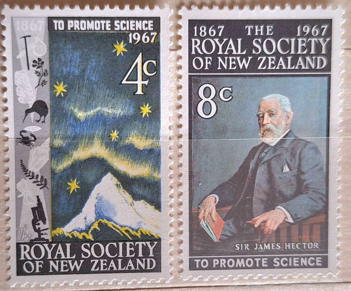 New Zealand 1967 Royal Society Set of 2 Mint stamps
