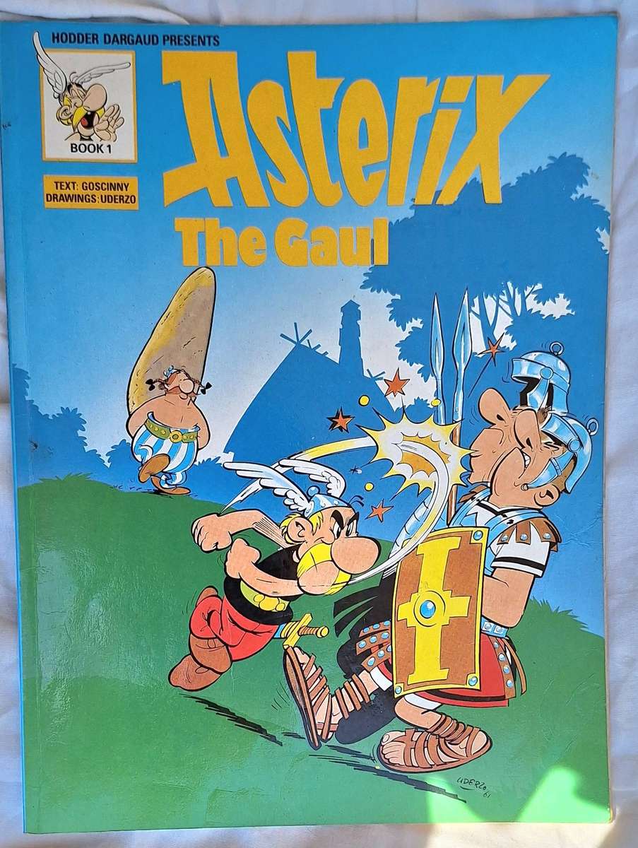 Asterix: The Gaul (Book 1) Goscinny & Uderzo Paperback
