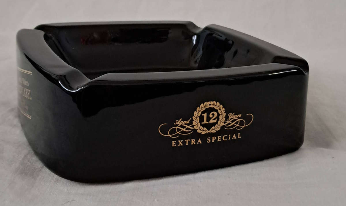 Wade Johnnie Walker Black Label Old Scotch Whisky Ashtray Made in England