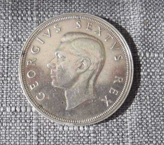 1948 5 SHILLING IN FAIR CONDITION