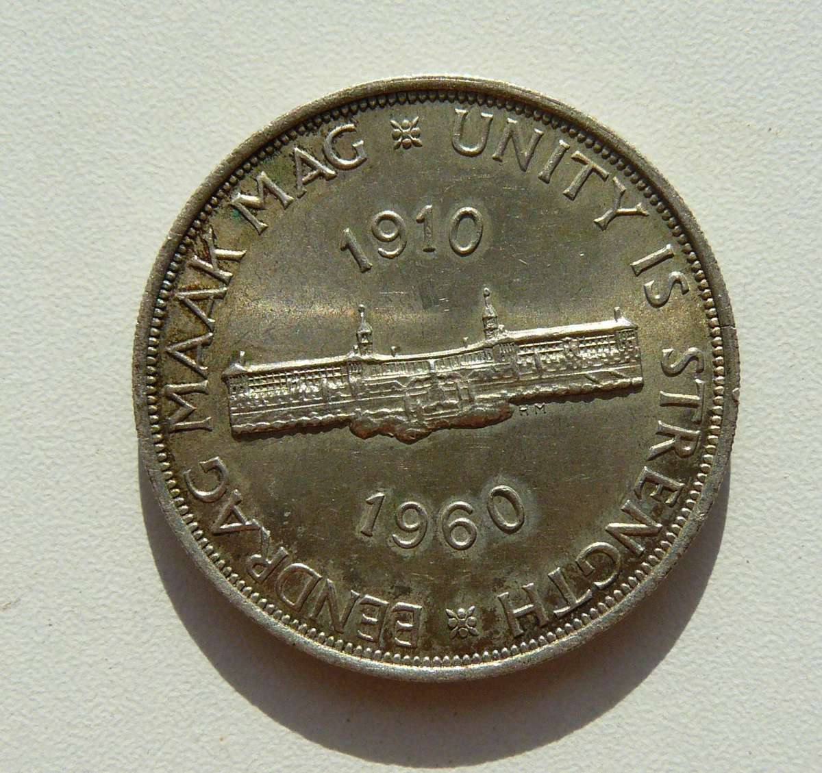 1960 5 SHILLING CONDITION AS PER PHOTO