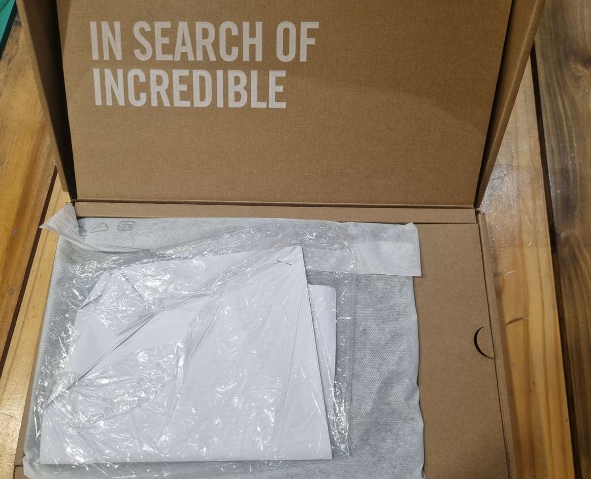 ASUS Chromebook C204 Celeron N4020 4GB RAM 32GB eMMC Touch Display 11.6" Screen