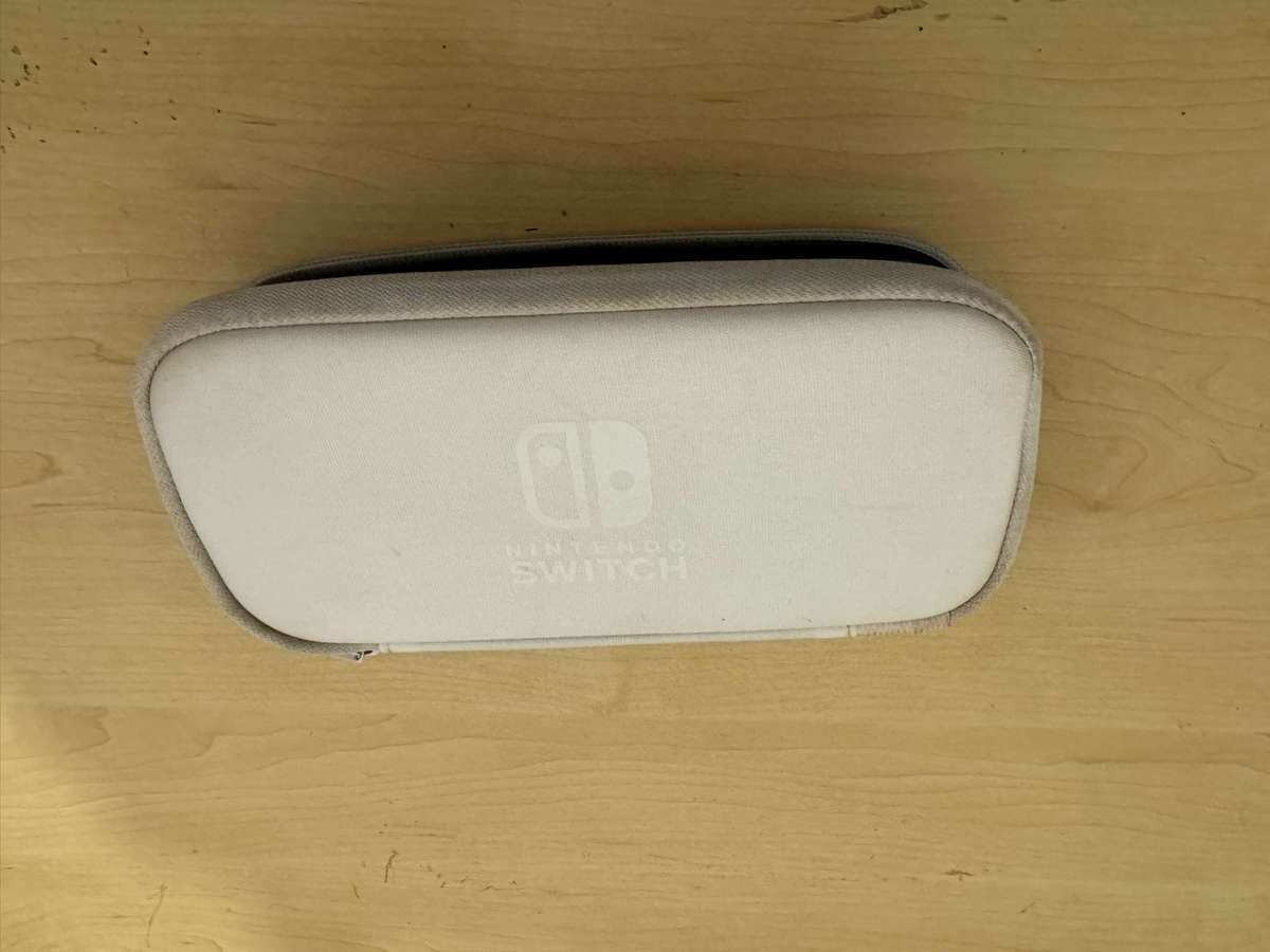 Nitnendo Switch Lite Bundle