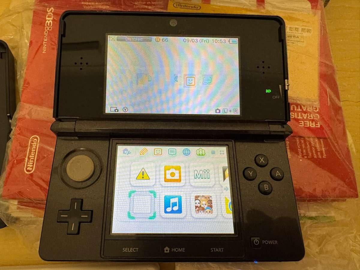 Nintendo 3DS (Boxed)