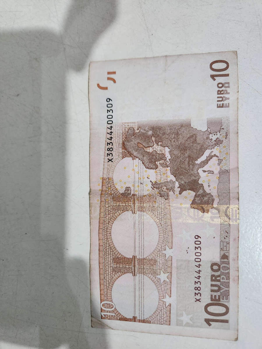 10 Euro note 2002 edition