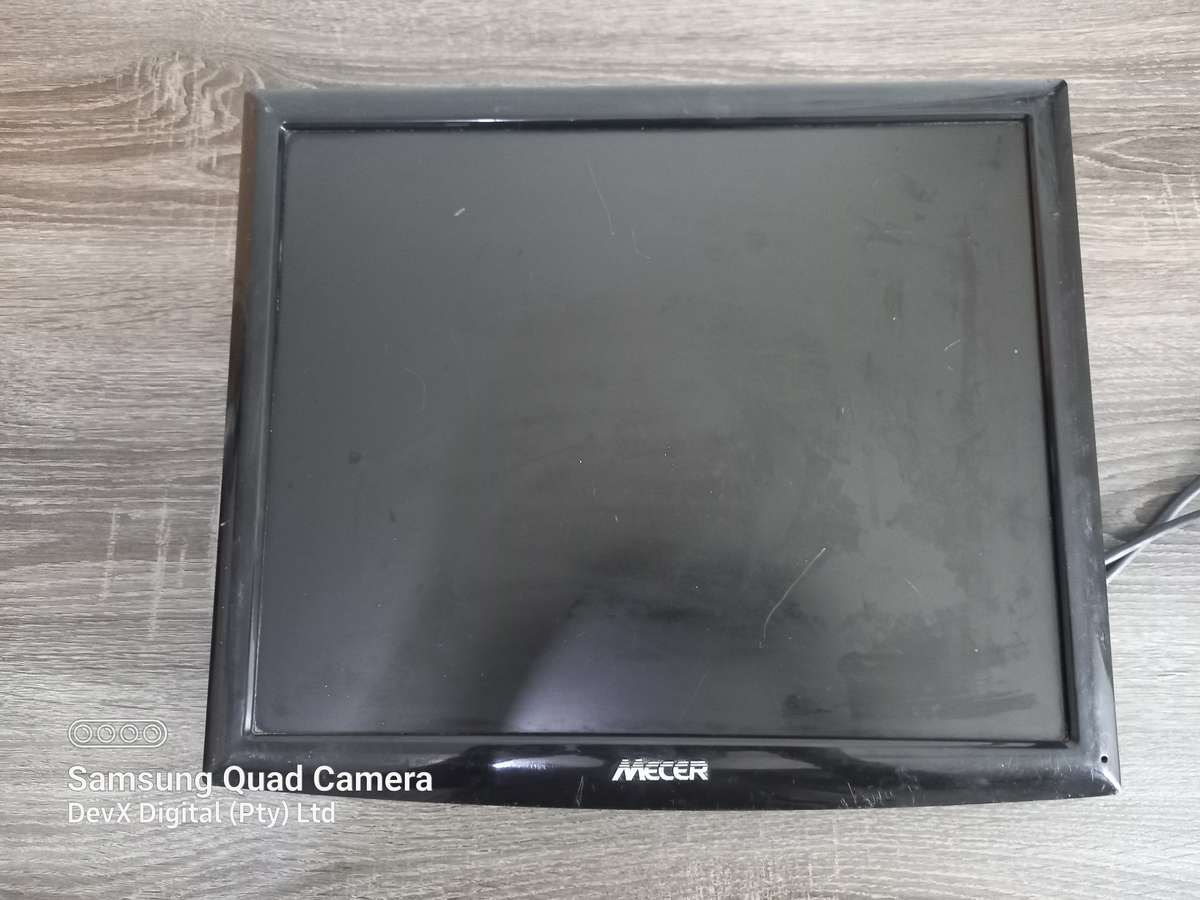 Verified Tested - 17-inch Mecer LCD Monitor - Perfect For CCTV And Wall Mounting - 1280 x 1024