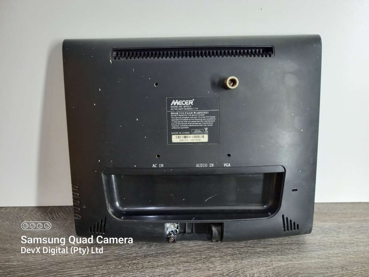 Verified Tested - 17-inch Mecer LCD Monitor - Perfect For CCTV And Wall Mounting - 1280 x 1024