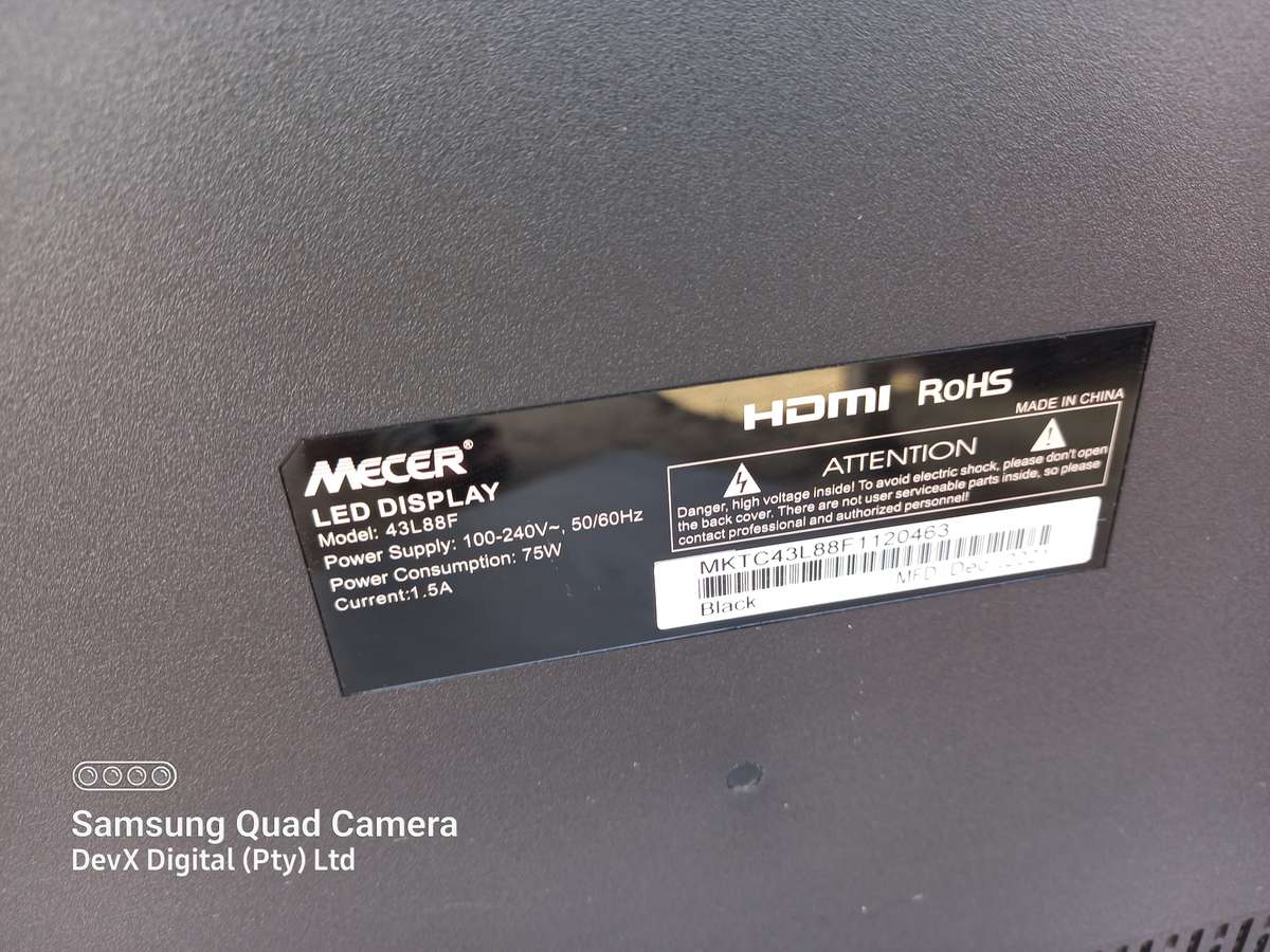32-inch Mecer HD LED Backlit TV - Model: 32L88F - Cracked Screen & Untested - For Parts/Spares
