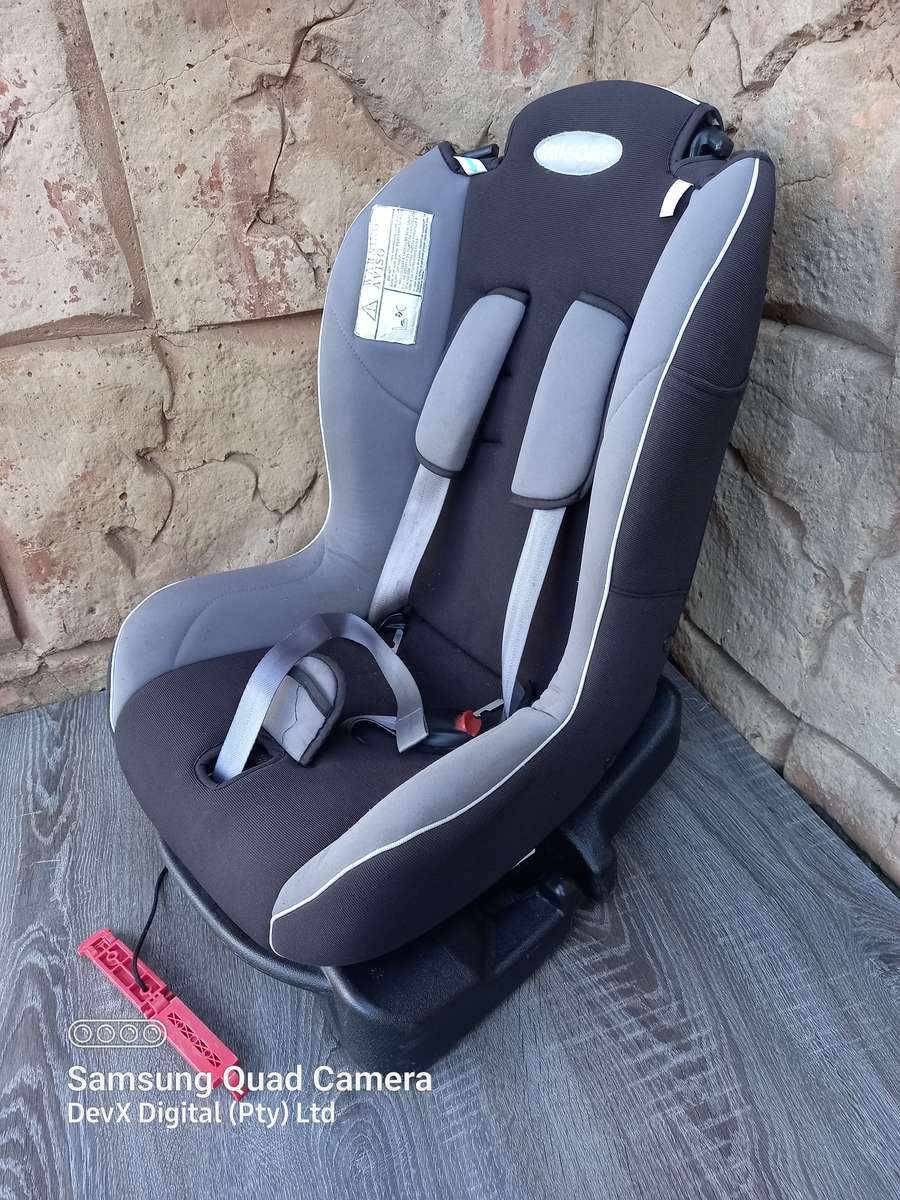 Black & Grey Little One Baby Car Seat - Safety & Comfort For Your Child