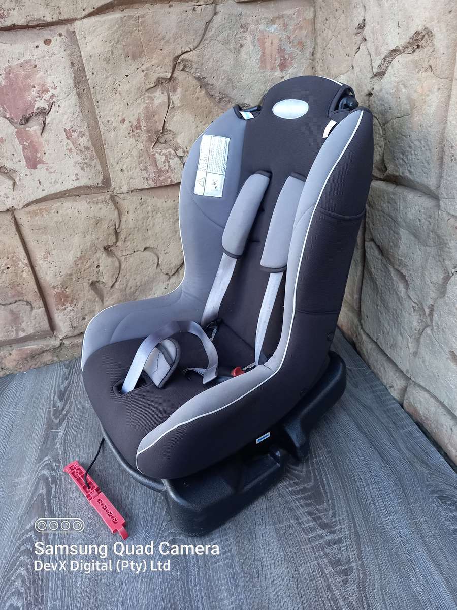 Black & Grey Little One Baby Car Seat - Safety & Comfort For Your Child