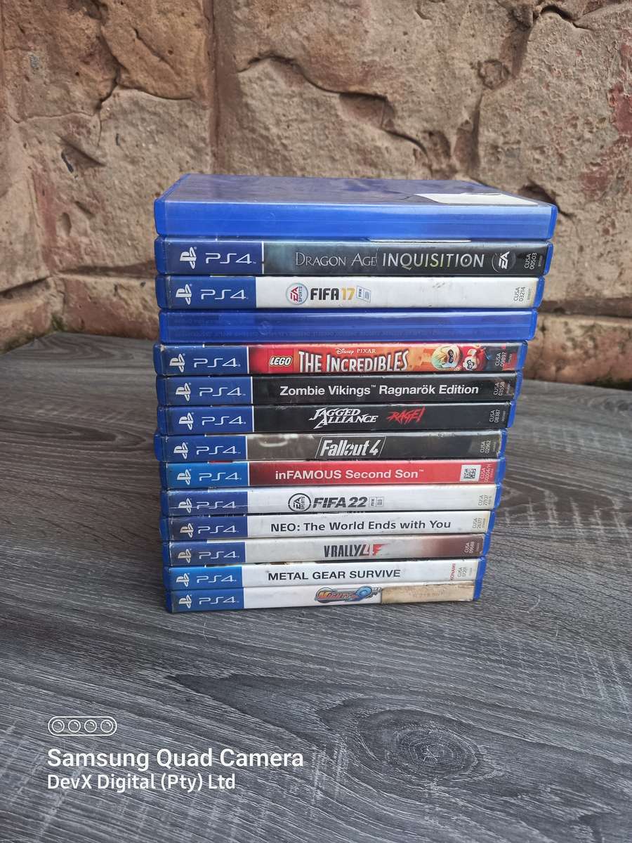 Empty PS4 Game Cases