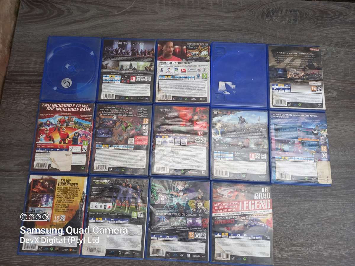 Empty PS4 Game Cases