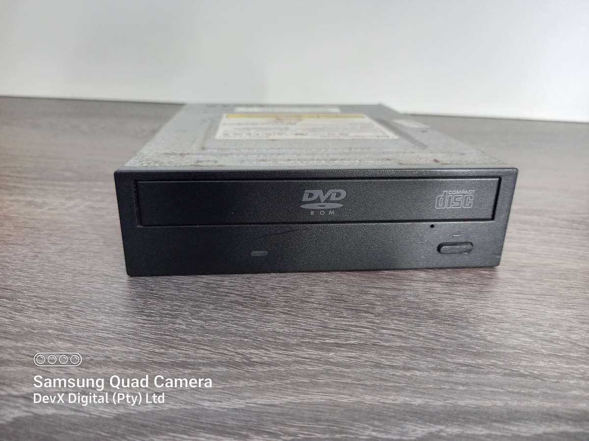 Verified Tested - HP DVD Writer - SATA Connection + FREE SATA Cable - All 6 Sides Photographed