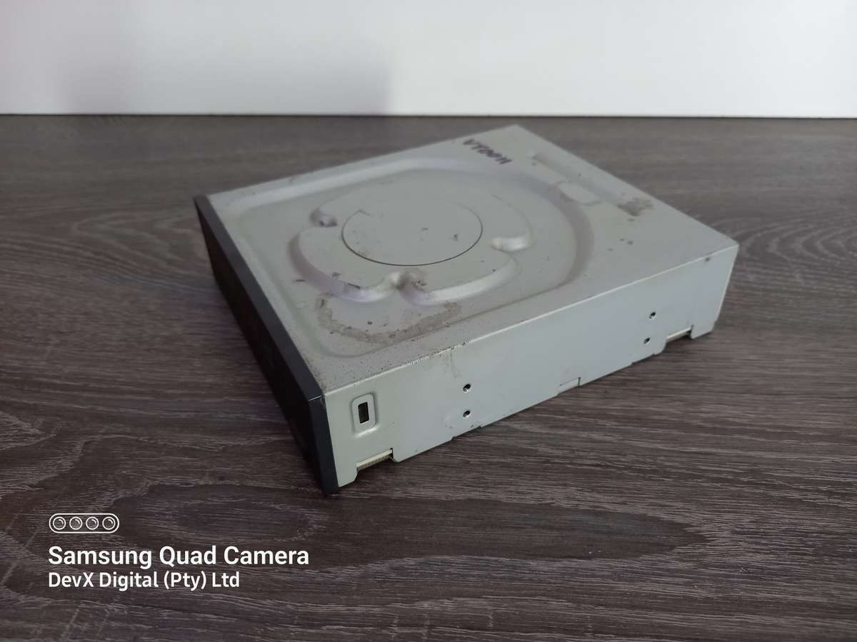 Sony DVD Writer - SATA Connection + FREE SATA Cable