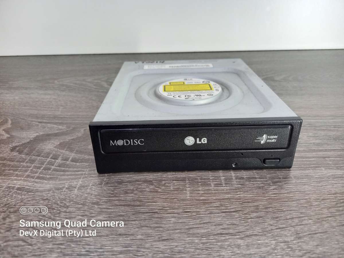 Verified Tested - LG DVD Writer - SATA Connection + FREE SATA Cable - All 6 Sides Photographed