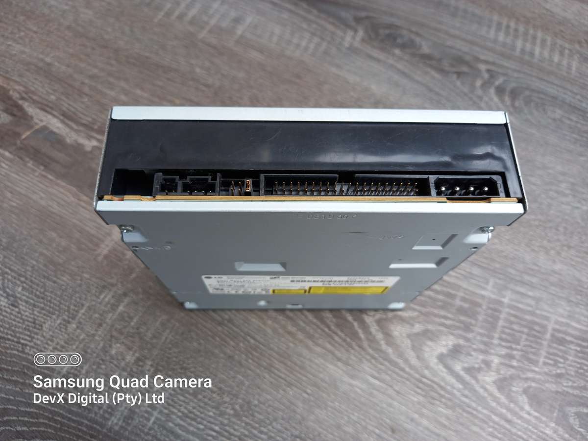 Verified Tested - LG LightScribe DVD Writer - IDE Connection + FREE IDE Cable