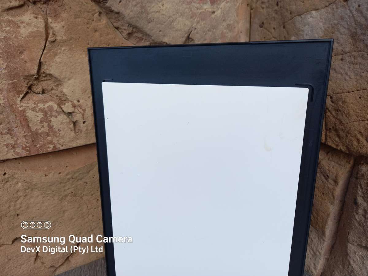 CanoScan LiDE 300 Scanner - Powers On, Scanner Activates, But Fails To Scan (Error Code)