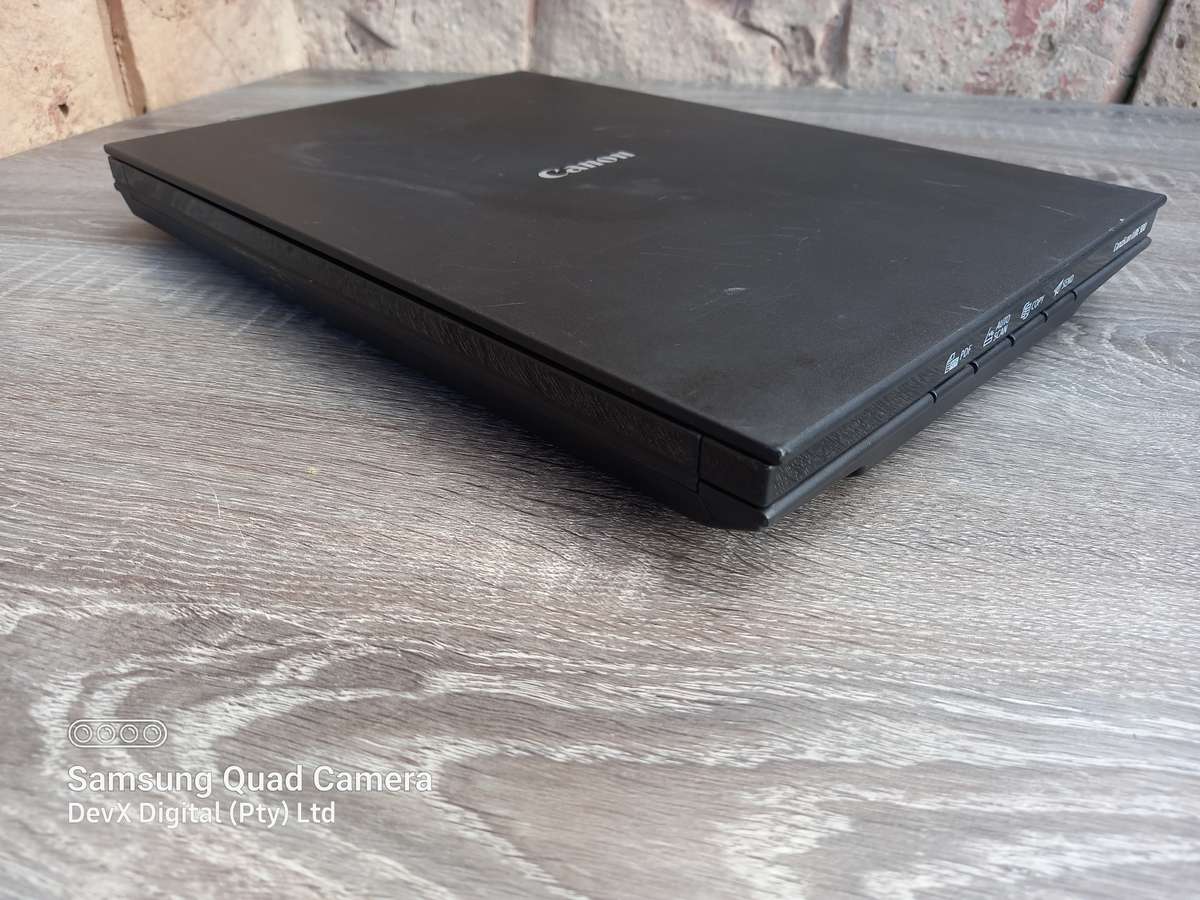 CanoScan LiDE 300 Scanner - Powers On, Scanner Activates, But Fails To Scan (Error Code)