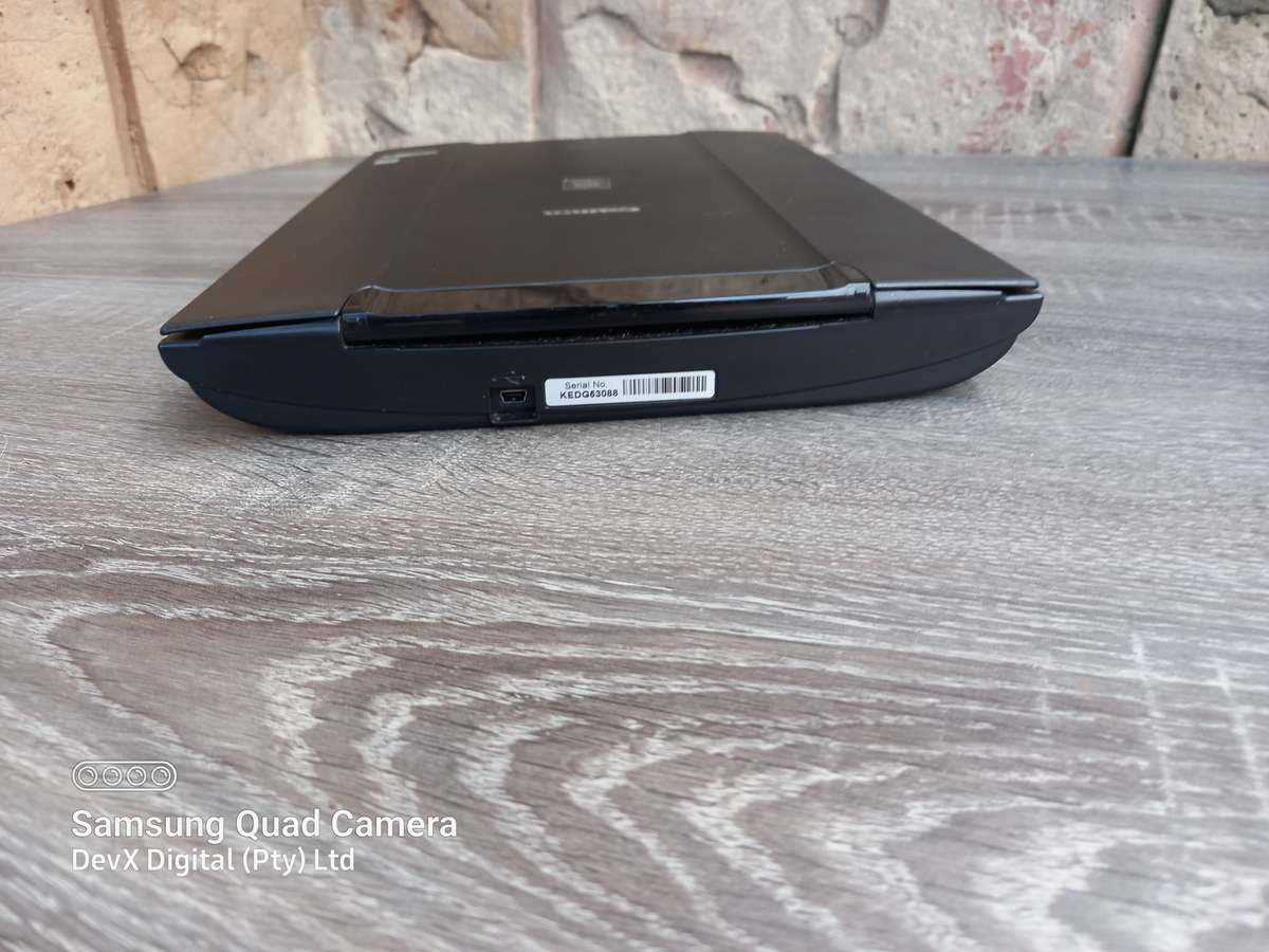 Verified Working - Canon CanoScan LiDe 110 Scanner - Includes Cable & Software - Scan Under 1 Minute