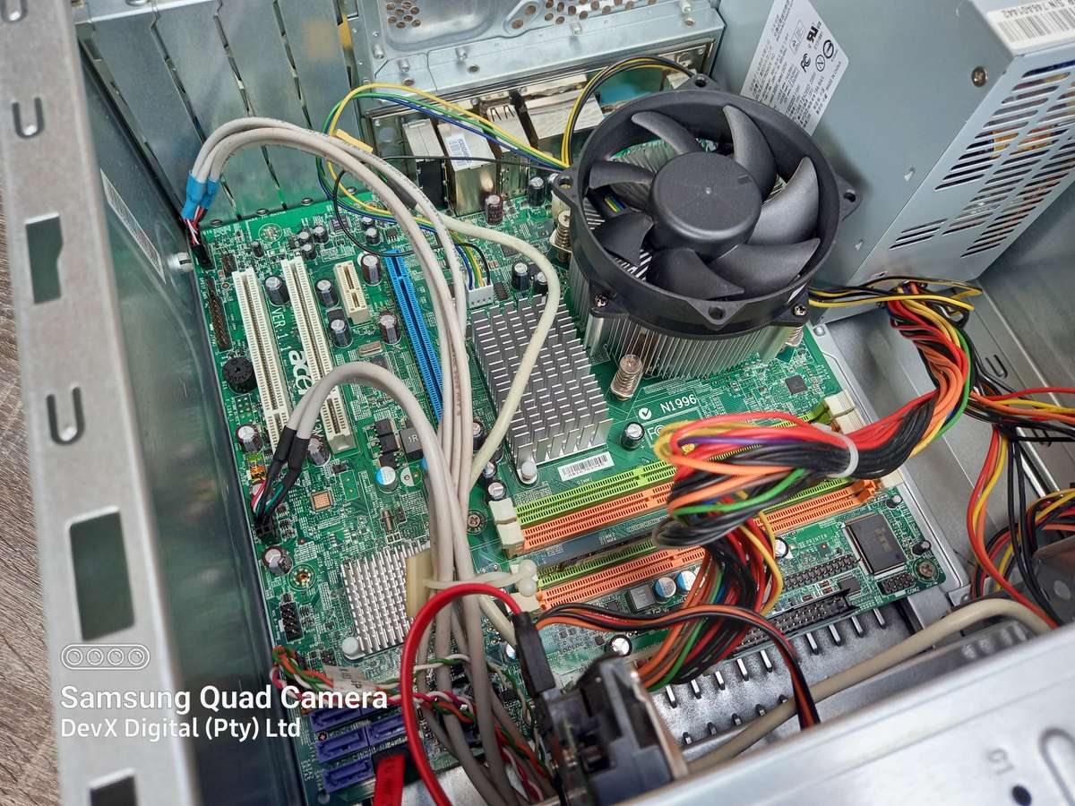 Verified Working - Acer Extensa E470 Computer Tower - Neat & Clean - 300W PSU - 4GB Ram - 80GB HDD