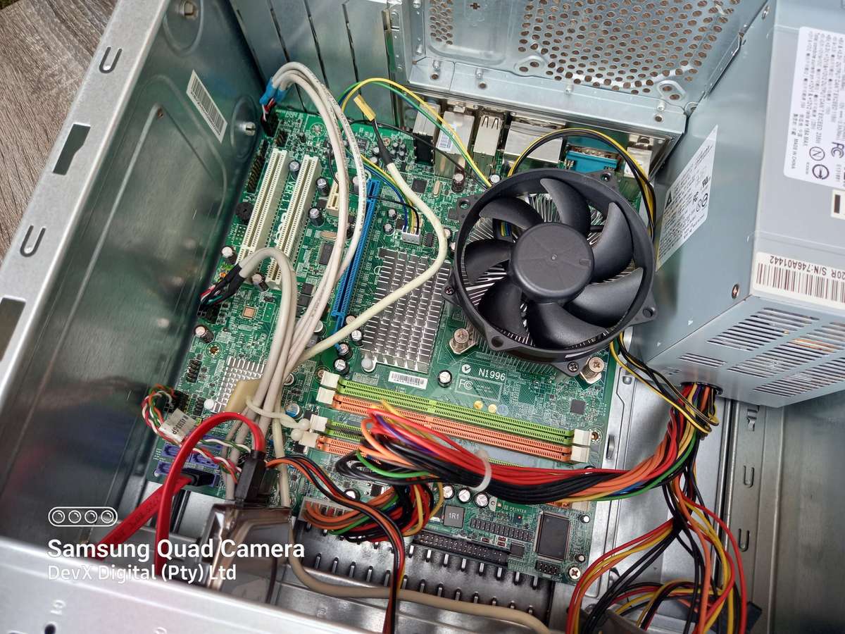 Verified Working - Acer Extensa E470 Computer Tower - Neat & Clean - 300W PSU - 4GB Ram - 80GB HDD