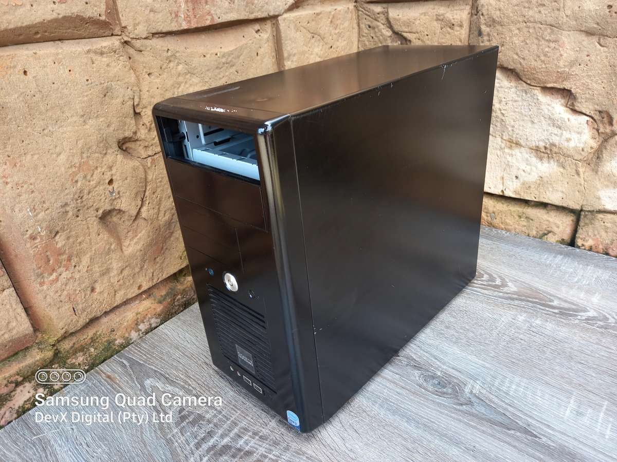 Verified Working - Gigabyte PC Build (Chassis/Motherboard) - 4GB RAM + 200GB HDD + 300W PSU