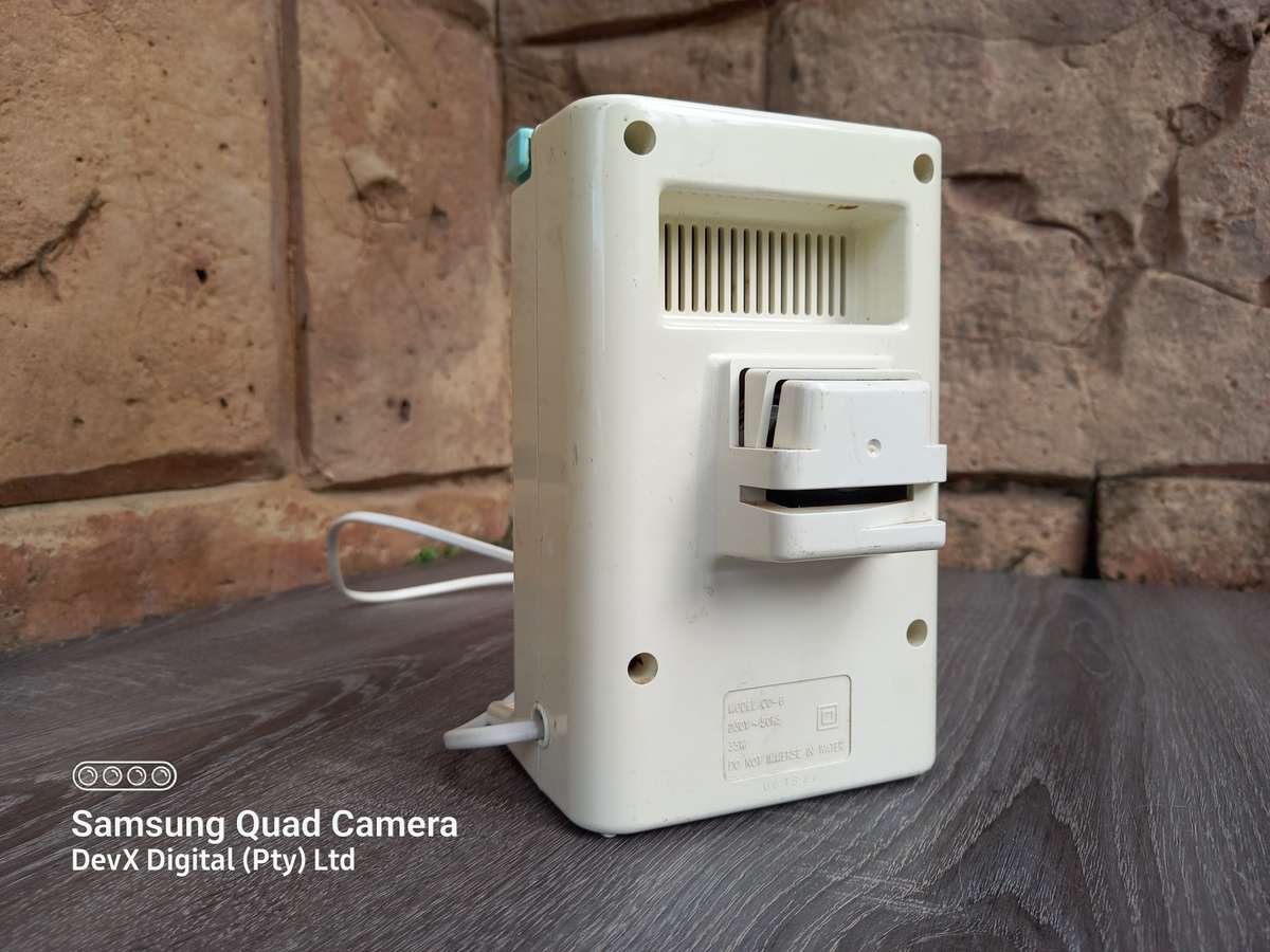 Massive 3-in-1 Kitchen Combo - Stick Blender, Can Opener & Knife Sharpener + FREE Glass Bowl!