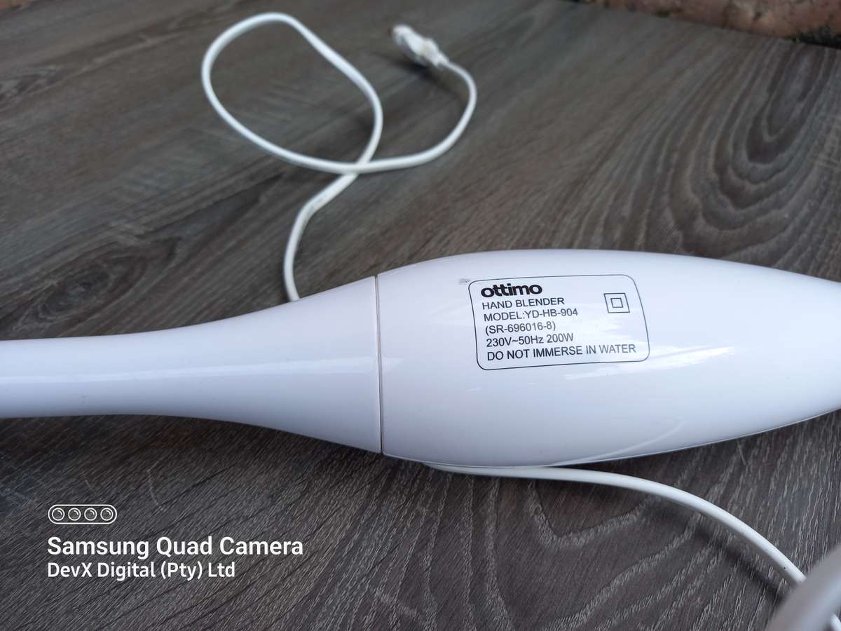 Massive 3-in-1 Kitchen Combo - Stick Blender, Can Opener & Knife Sharpener + FREE Glass Bowl!