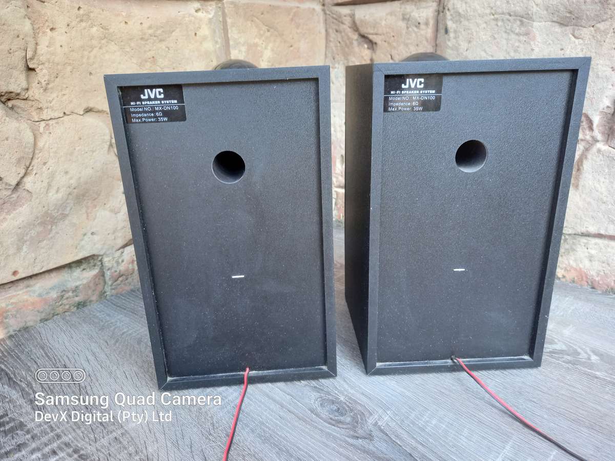 Verified Working - Retro JVC Hi-Fi Speakers - Model: MX-DN100 - Classic Red & Black - 35W Output