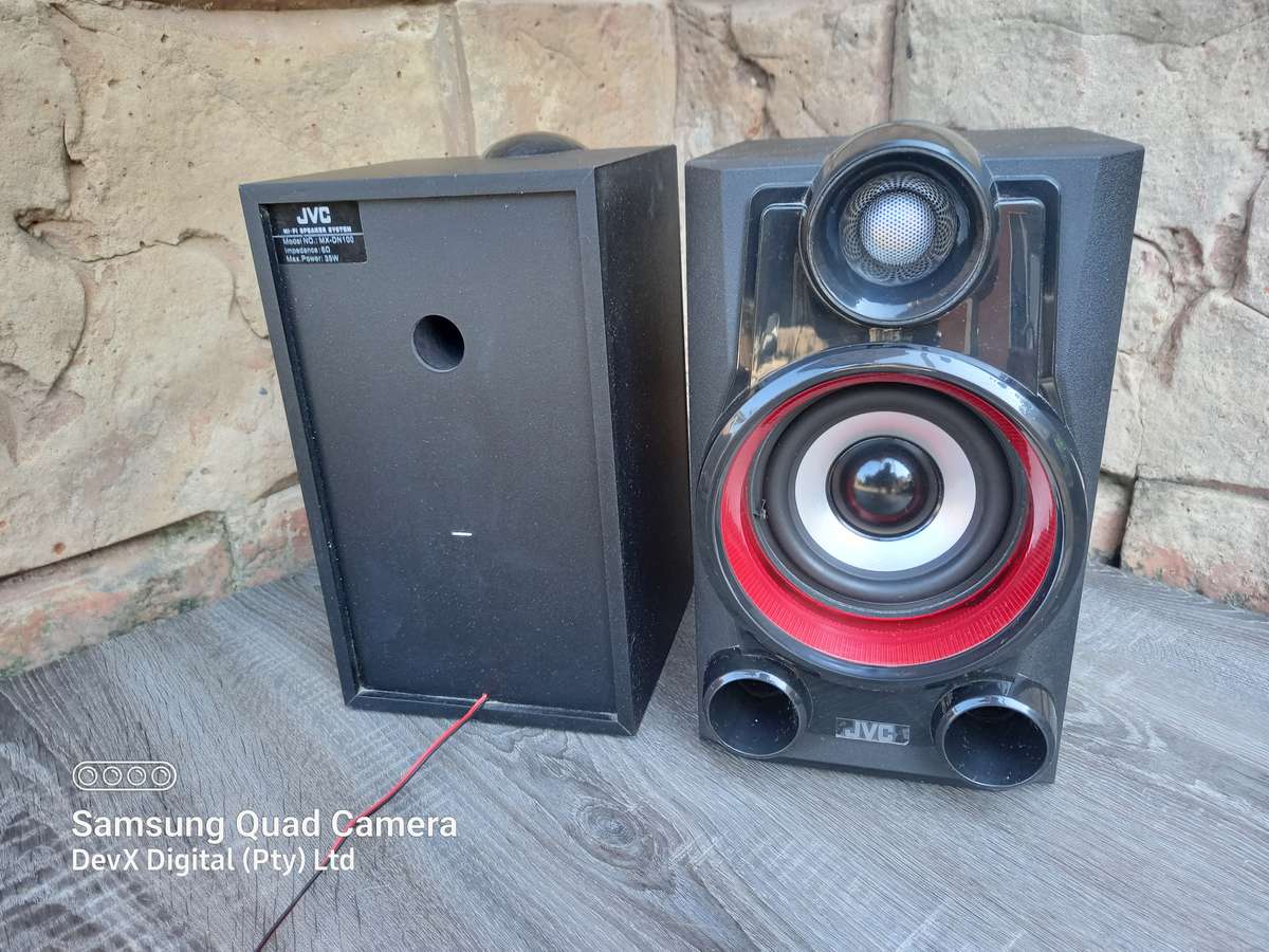 Verified Working - Retro JVC Hi-Fi Speakers - Model: MX-DN100 - Classic Red & Black - 35W Output