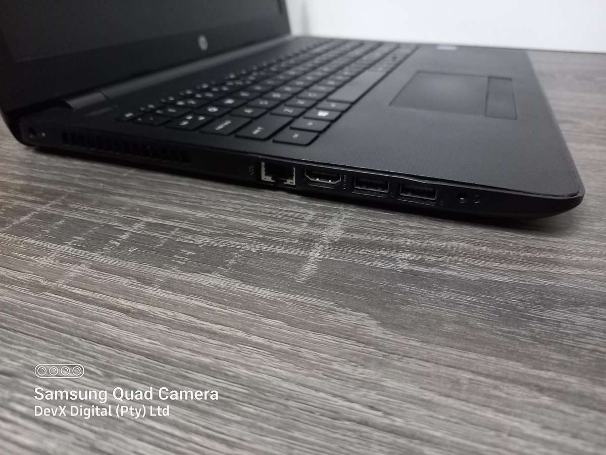 HP Laptop With Charger - 1TB HDD - 4GB RAM - Windows 10 & Software - Tested & Working