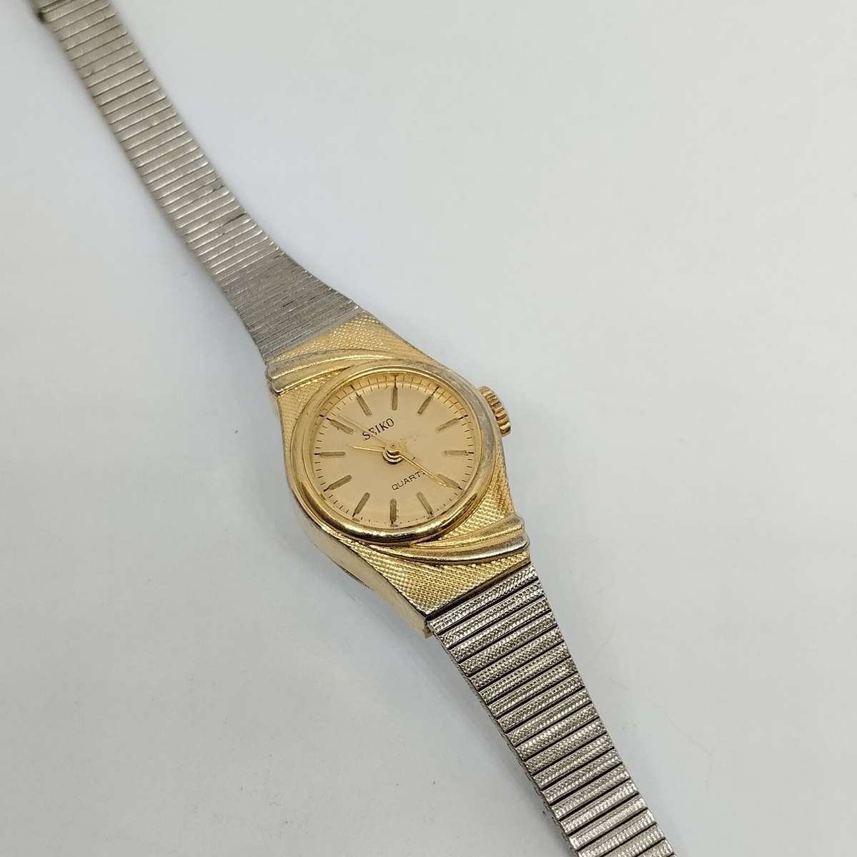 Seiko Ladies Watch #W0067