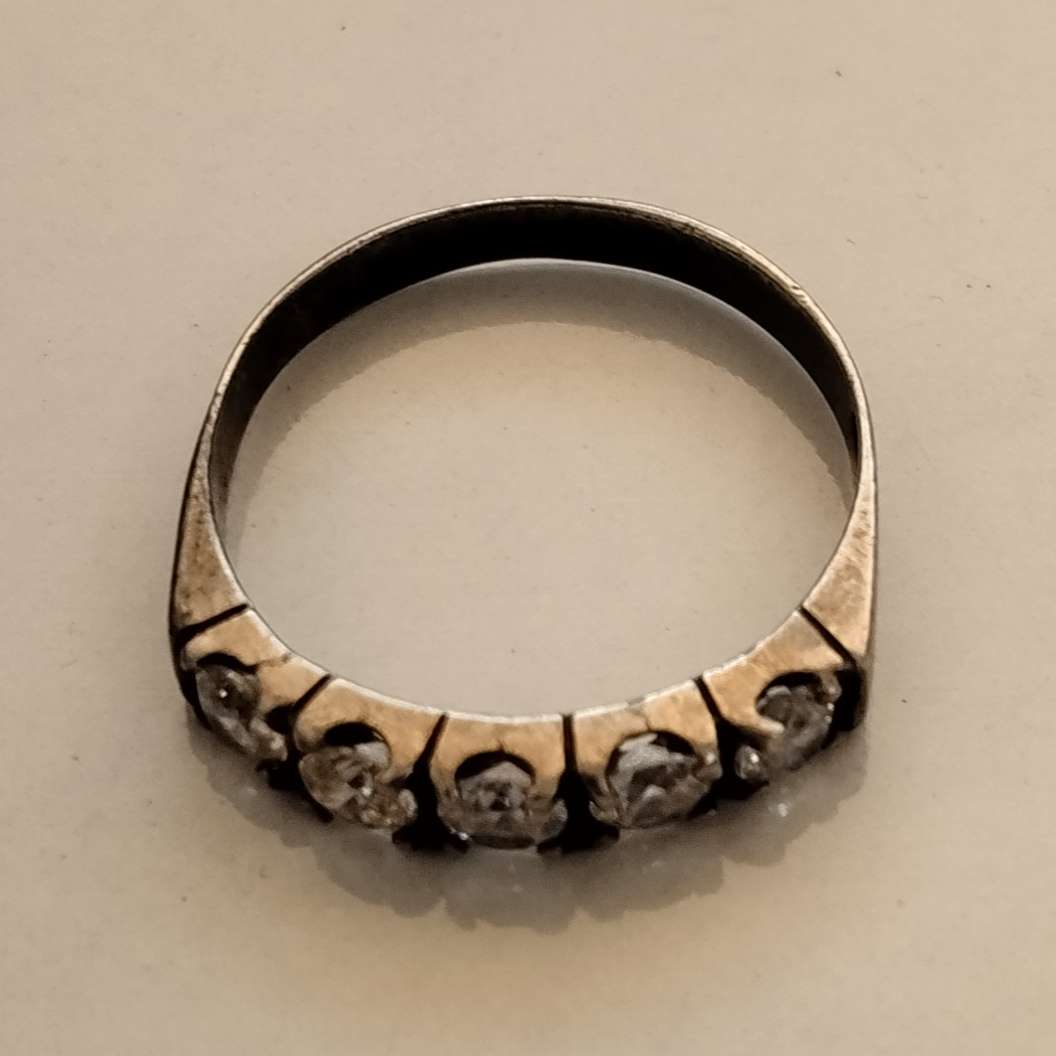 Elegant Sterling Silver Ladies Ring #S0017