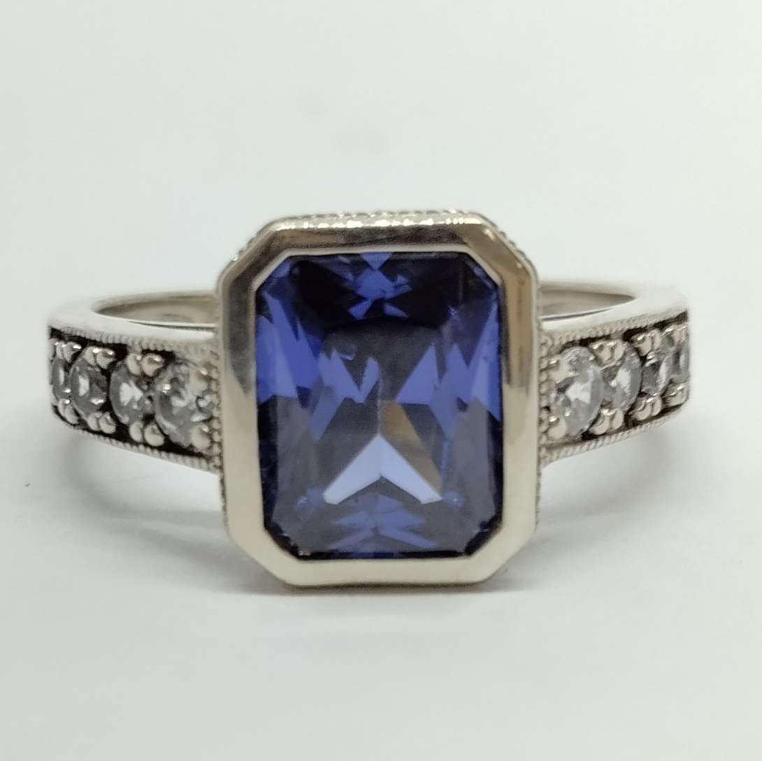 Sterling Silver Dress Ring with Amethyst Main Stone  #S0053