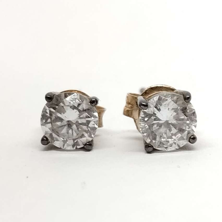 Dainty Sterling Silver Stud Earrings  #F0114