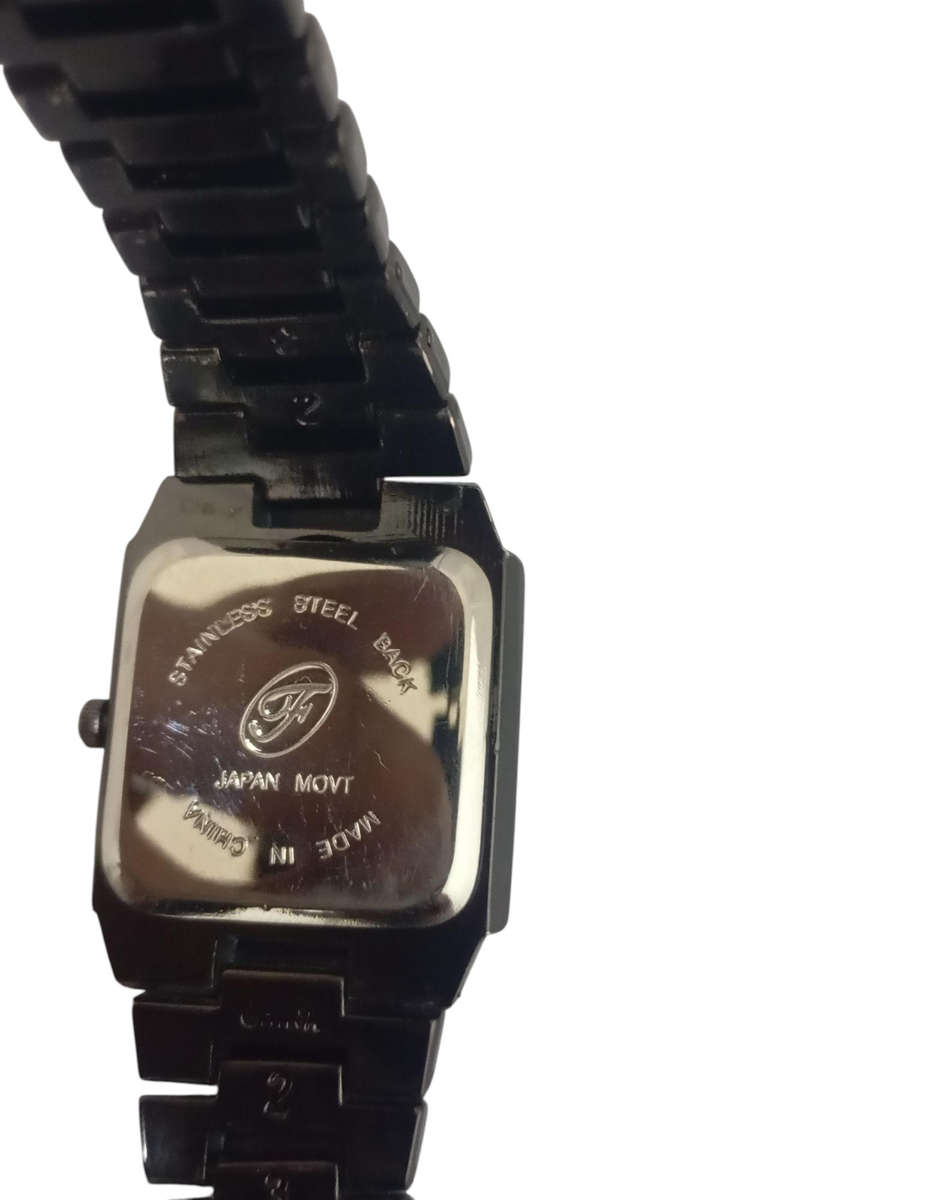 Fondini Collection Quartz - Working