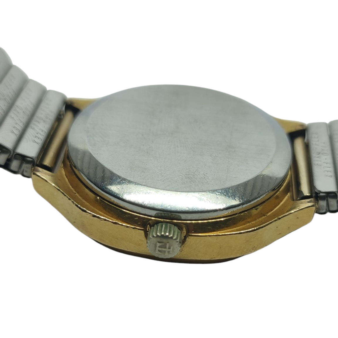 Stunning Tissot Mens Watch Quartz- Runnung