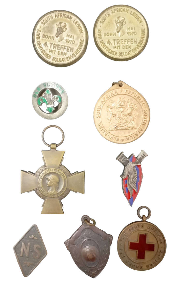 Mix Medal and Badge Lot