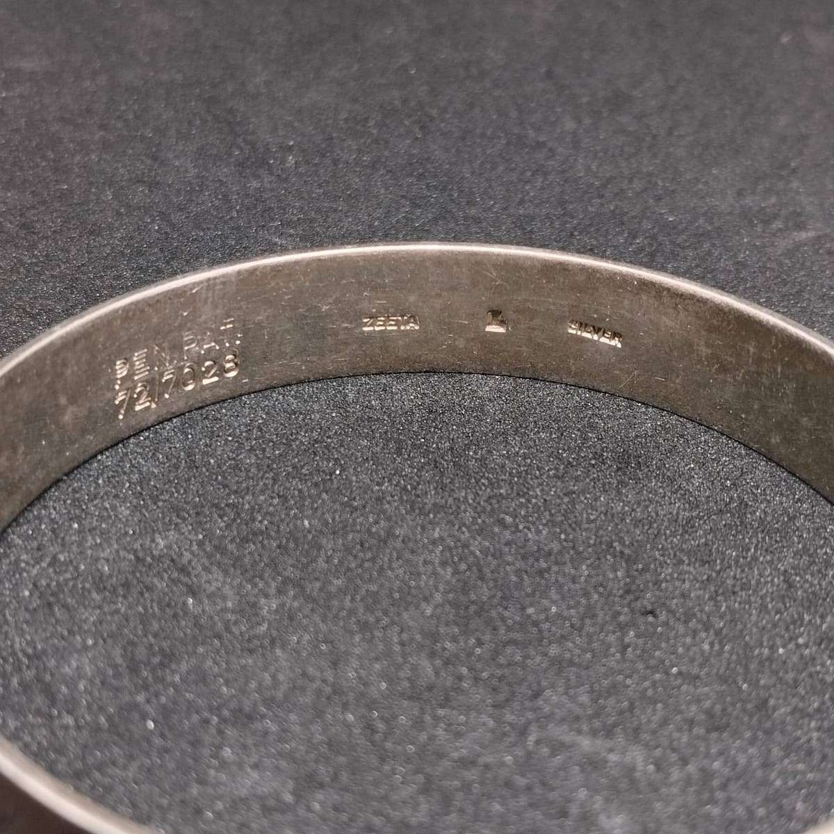 Vintage Sterling Silver Hinged Bracelet