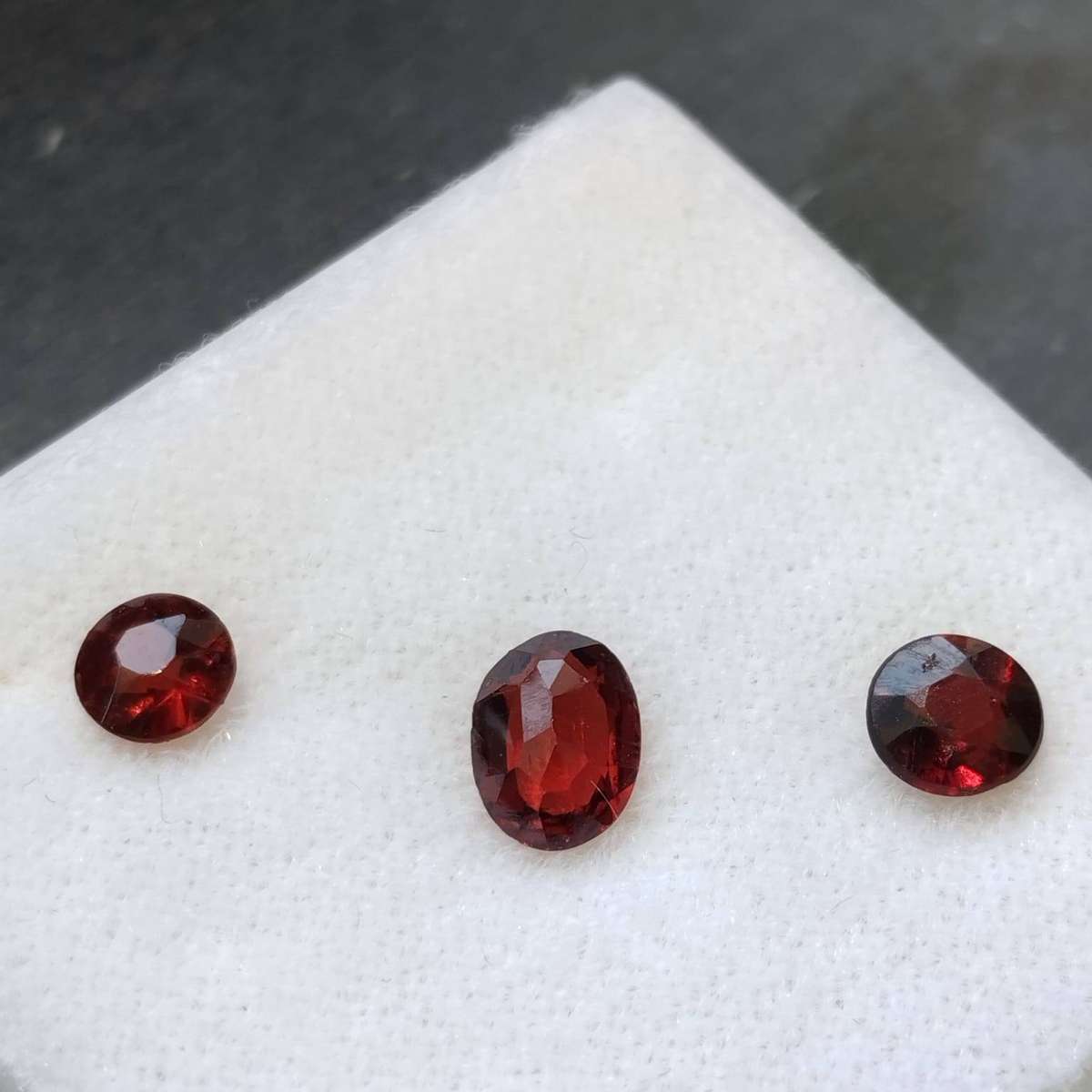Natural Garnet Gemstones  #S0002