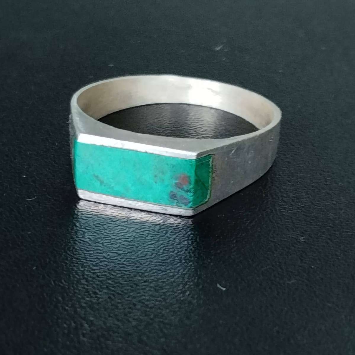 Green Malachite & Silver Ring