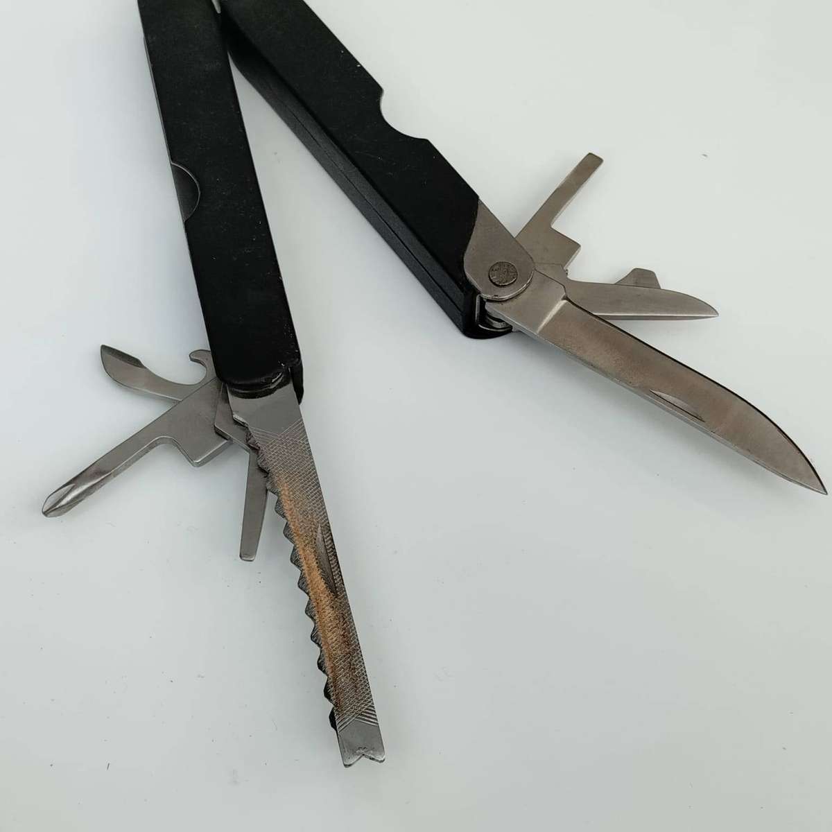 Renault Stainless Steel Multitool