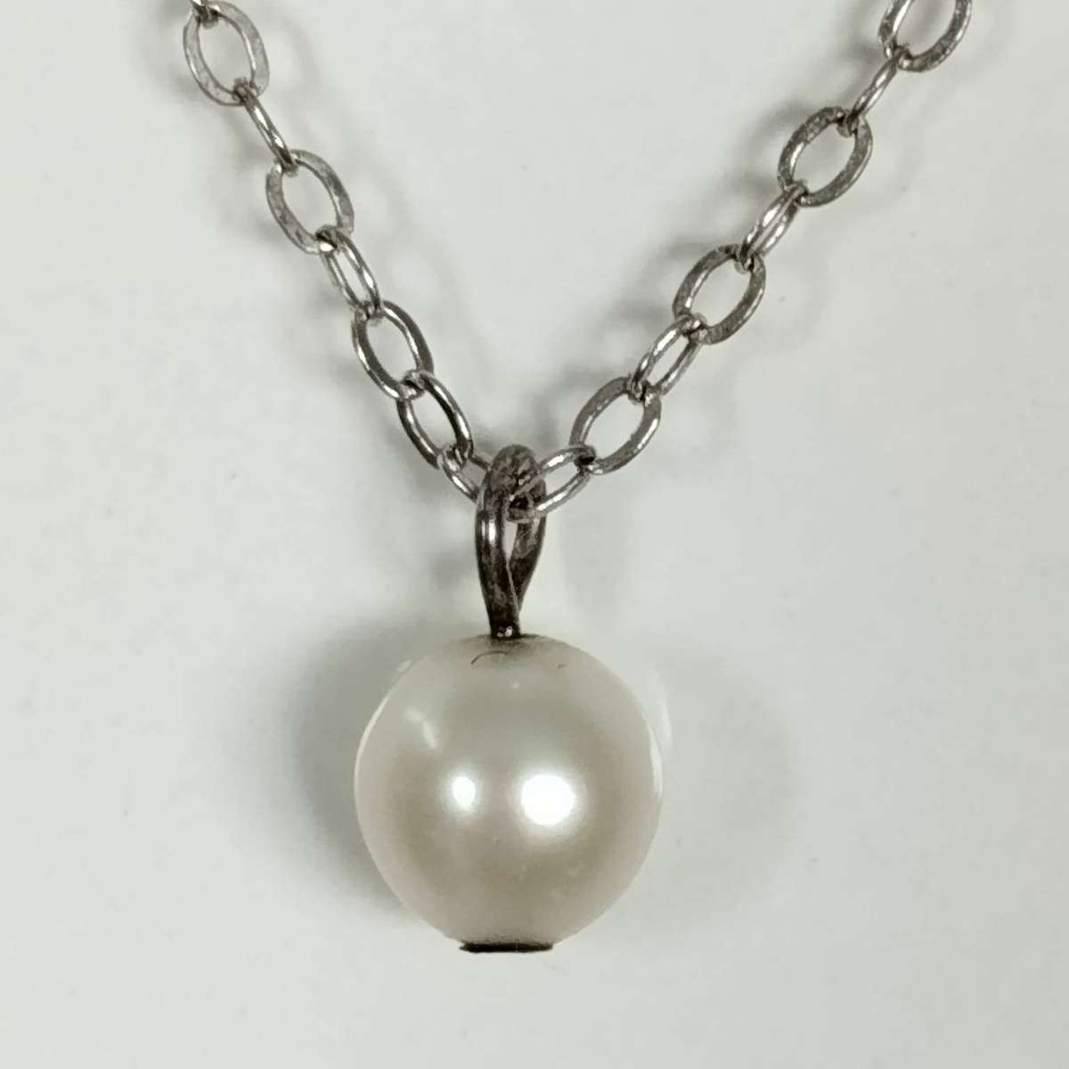 Sterling Silver Single Pearl Pendant Necklace #KWA018