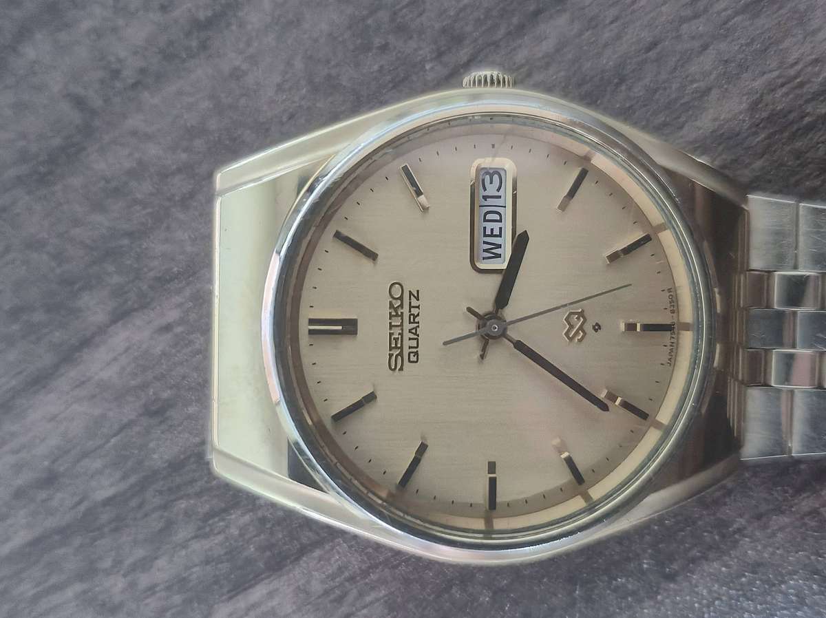 VINTAGE MEN'S SEIKO QUARTZ SQ WATCH - 7546 8320
